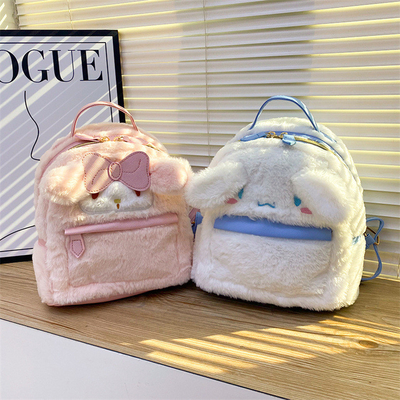 女の子のための可愛い毛皮毛皮犬 ミニバックサック 子供のためのダブルショルダーバッグ ギフト カワイ 学校のバックサック